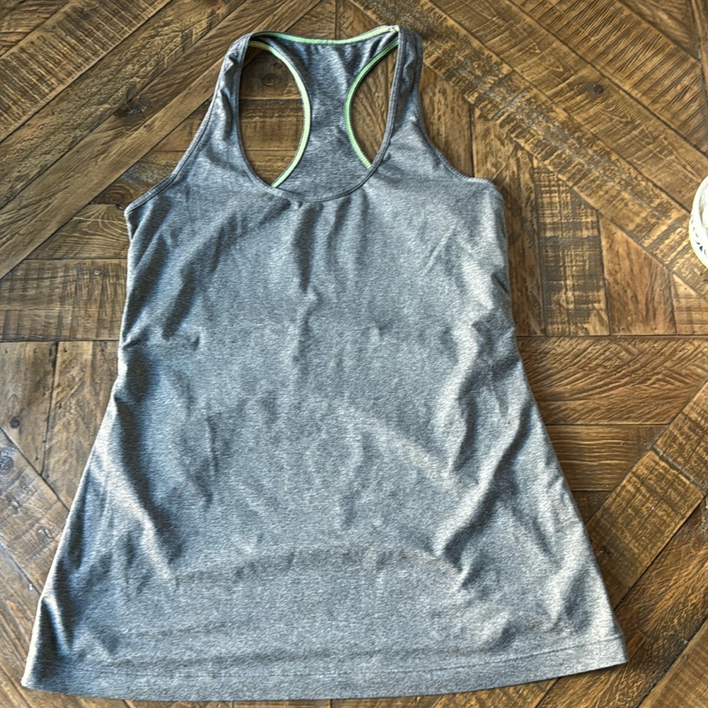 Workout tank